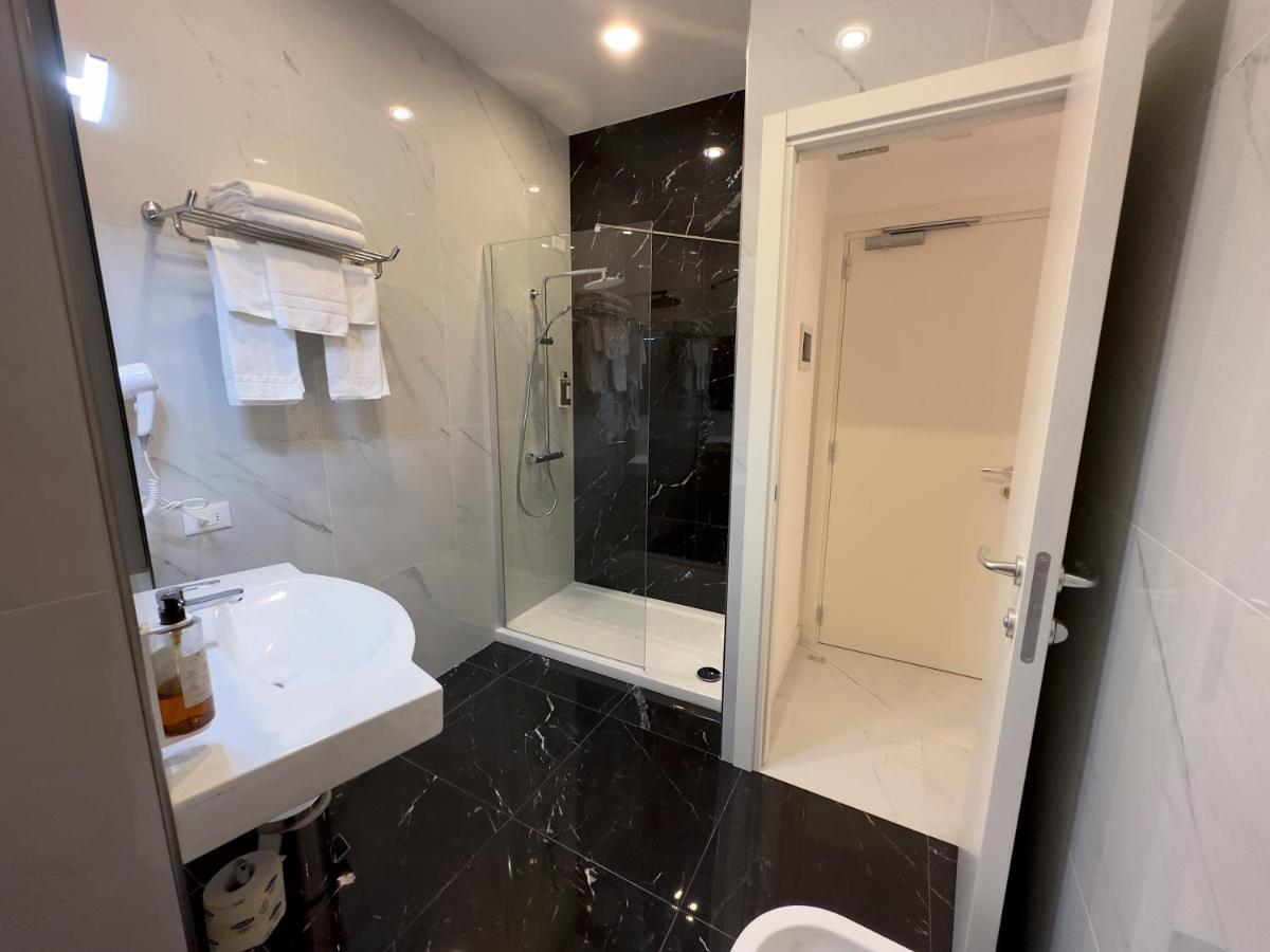 Hotel Smart Cruise Civitavecchia Εξωτερικό φωτογραφία