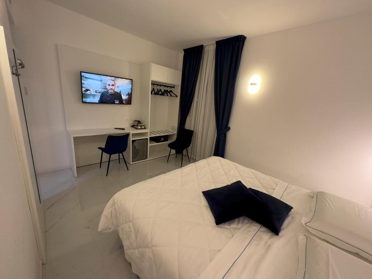 Hotel Smart Cruise Civitavecchia Εξωτερικό φωτογραφία