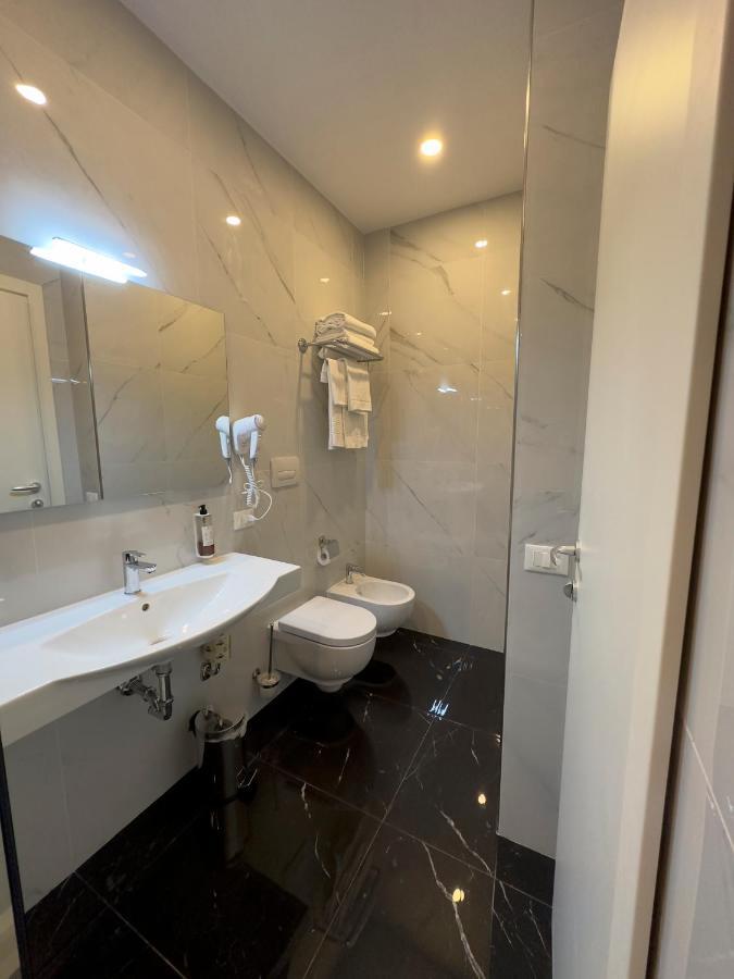 Hotel Smart Cruise Civitavecchia Εξωτερικό φωτογραφία