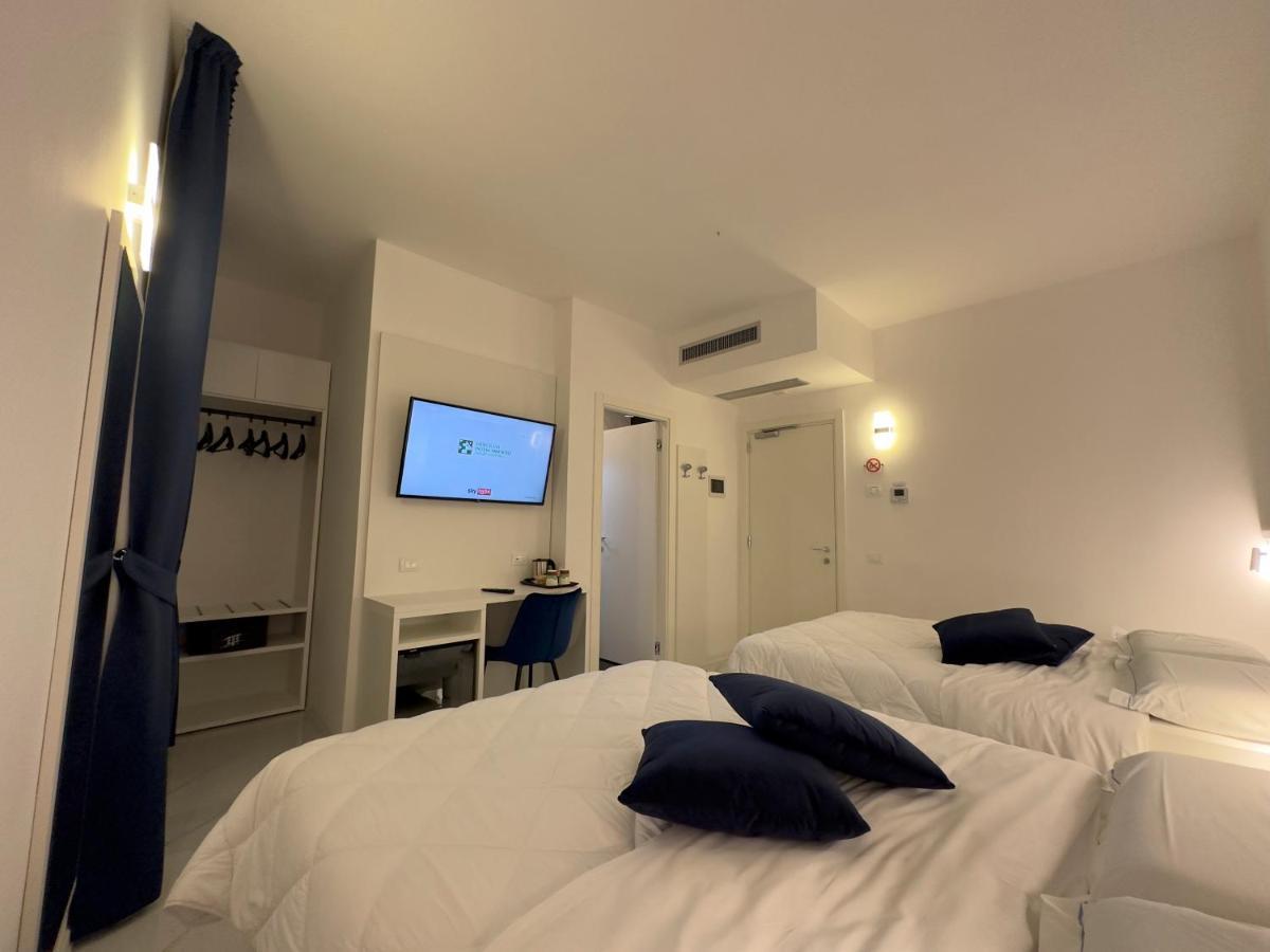 Hotel Smart Cruise Civitavecchia Εξωτερικό φωτογραφία