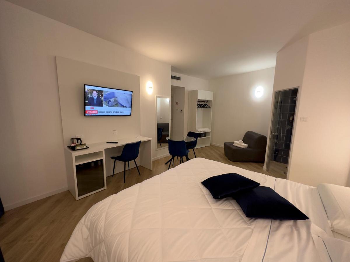 Hotel Smart Cruise Civitavecchia Εξωτερικό φωτογραφία